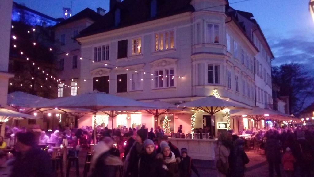 3 Bridges App Lejlighed Ljubljana Eksteriør billede